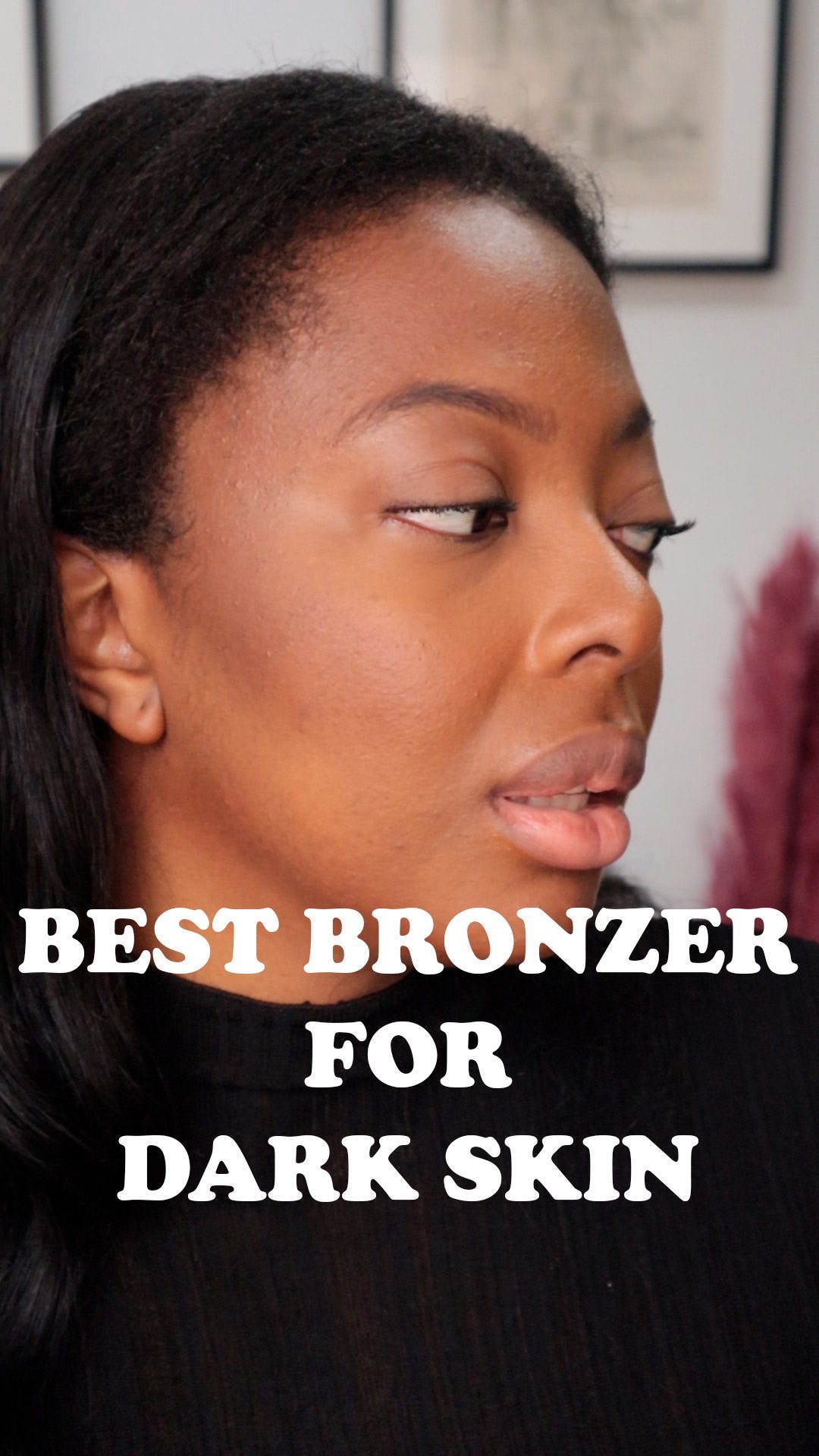 POV: You found a bronzer that ACTUALLY shows up on dark skin 🌞☺️ 

The @nyxcosmetics buttermelt bronzer in Do Butta is perfect to warm up your skin and bring back some of that definition 😍

#butterbronzer #buttermeltbronzer #dobutta #nyxcosmetics #nyxprofessionalmakeup #darkskinbronzer #bronzerfordarkskin #yearroundglow #beautycurator #blackbloggers #blackbloggersclub #africanblogger #malienne🇲🇱