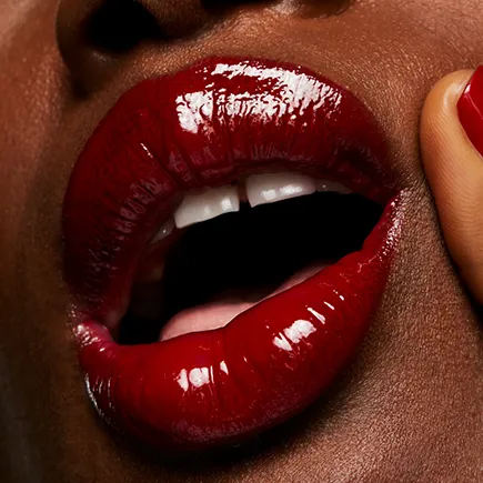 MAC Cosmetics ruby woo lip glos